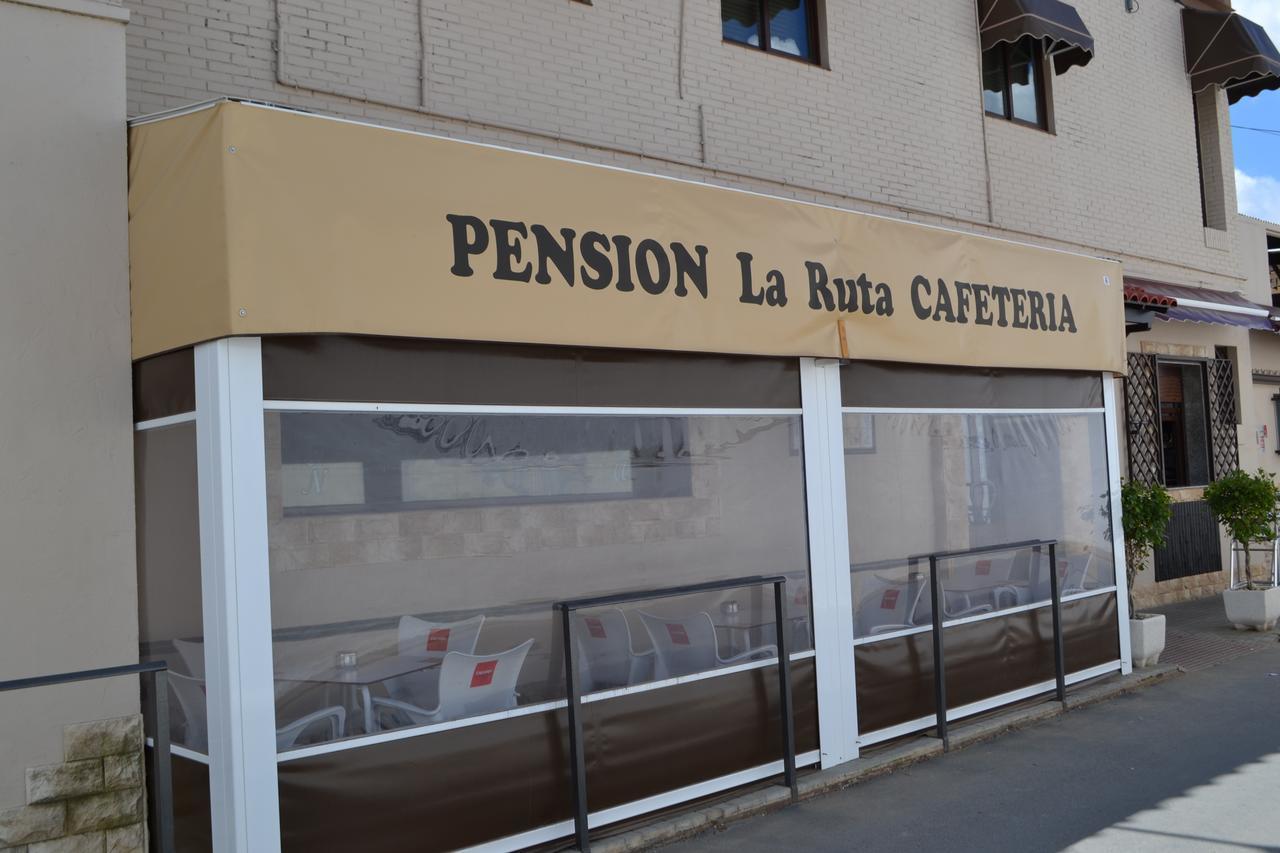 Hostal Pension La Ruta Paterna del Campo 외부 사진